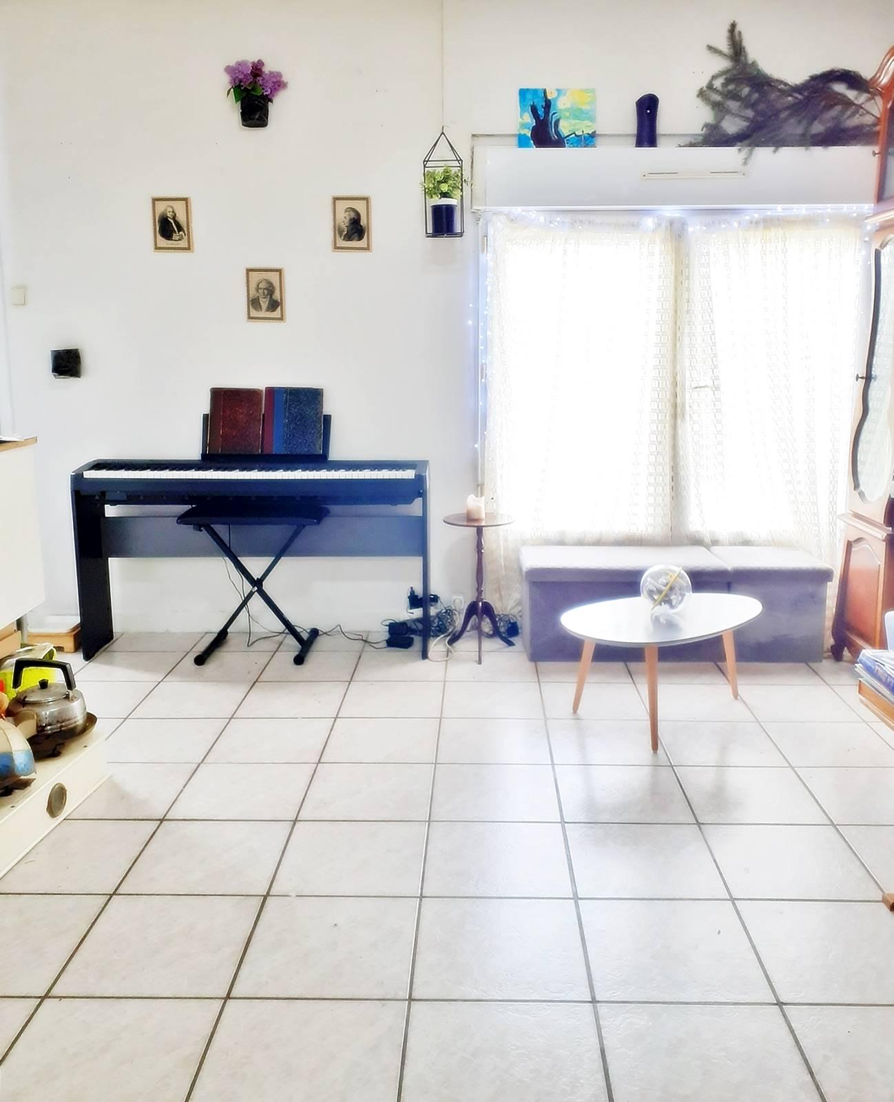 Decoration coin musique salon 8